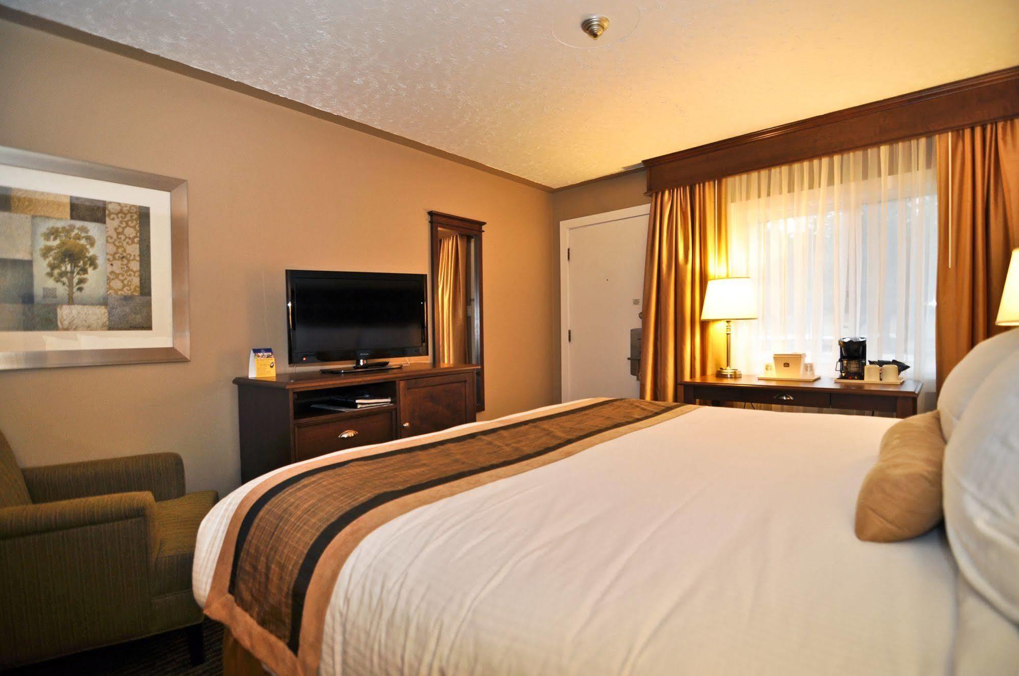 Kingston Aurora Inn חדר תמונה